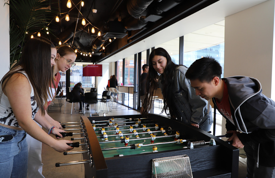 ILSC-布里斯本學生合照-GLC鉅霖