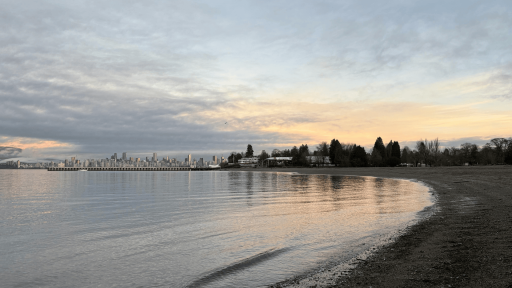 溫哥華遊學English Bay-GLC鉅霖