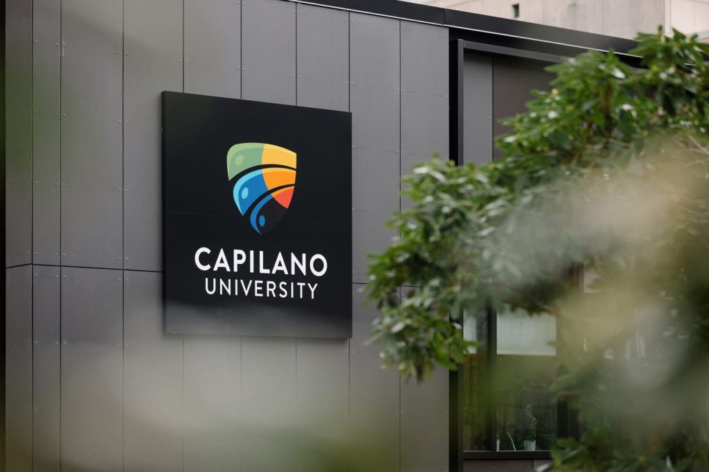 2026 加拿大 Capilano University 卡普蘭諾大學介紹|溫哥華公立大學指南|GLC鉅霖遊學