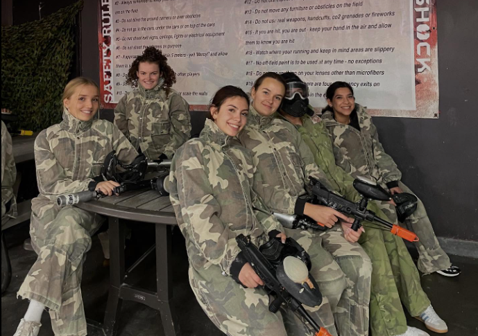 kaplan溫哥華校區學生合照-GLC鉅霖