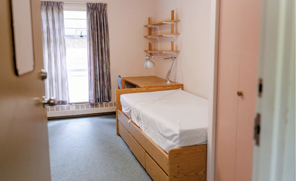 2026 加拿大 Capilano University 卡普蘭諾大學介紹|溫哥華公立大學指南|GLC鉅霖遊學