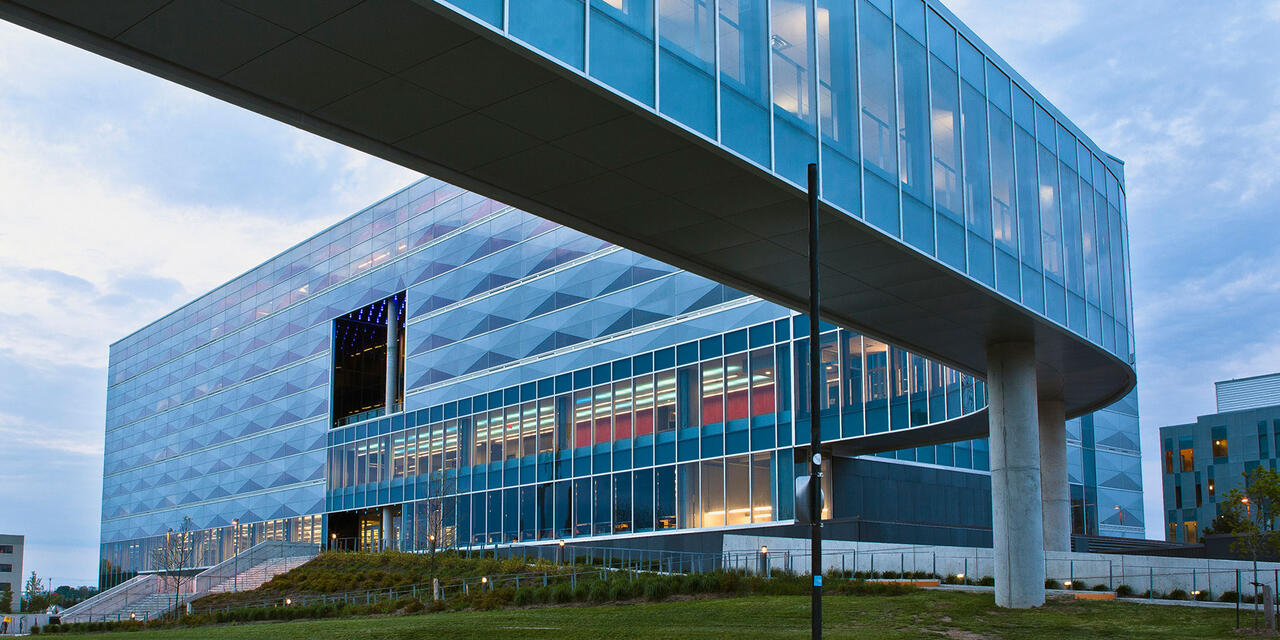 University of Waterloo Faculty of Engineering 工程學院