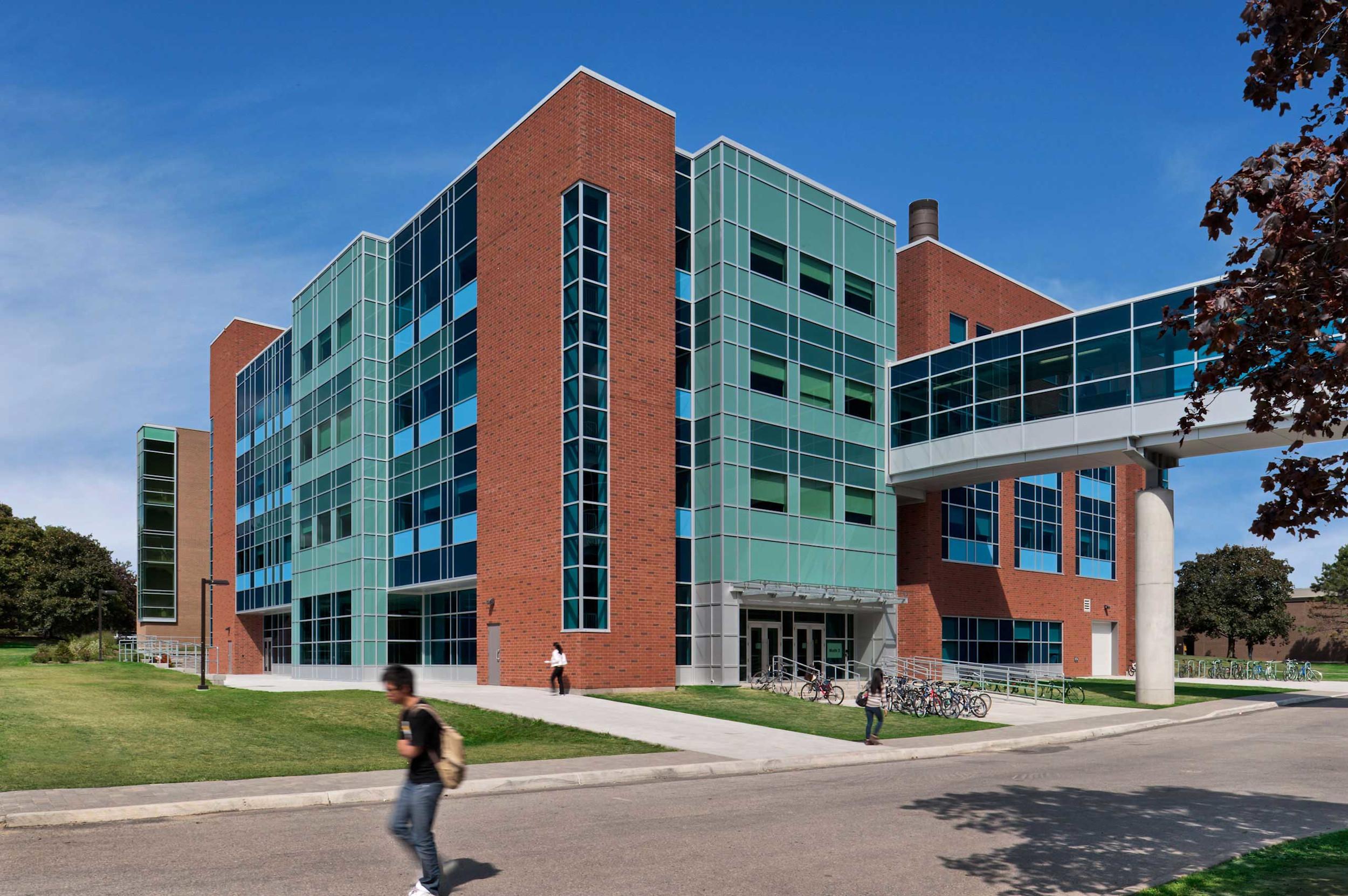 University of Waterloo Faculty of Mathematics 數學院