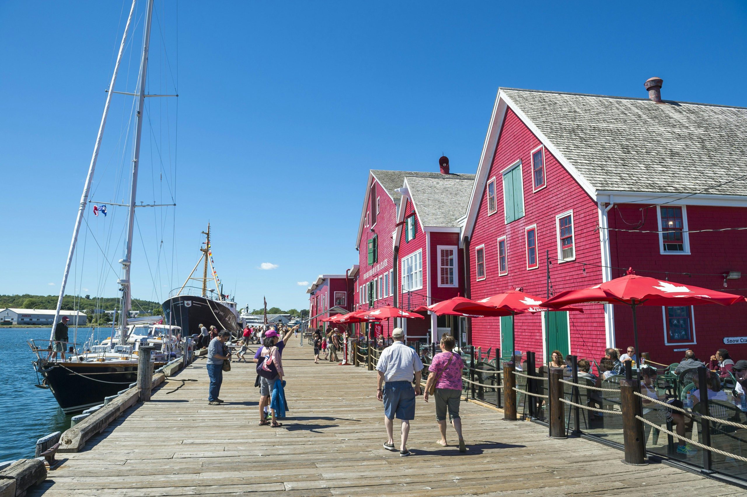 Halifax Waterfront 哈利法克斯海濱步道