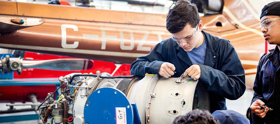 Aircraft Maintenance 加拿大飛機維修技術課程