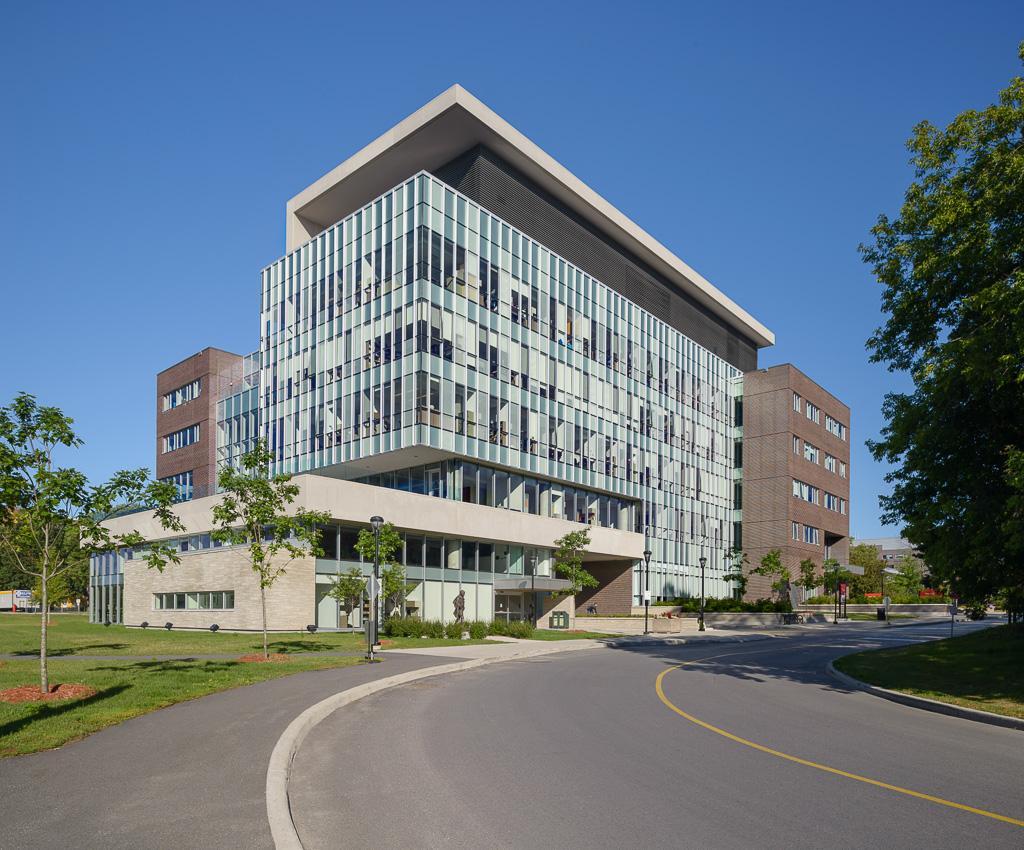 Carleton University 卡爾頓大學航太工程