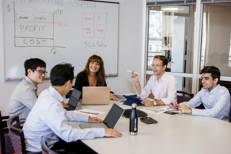 Management and Business Strategy 企業管理與商業策略