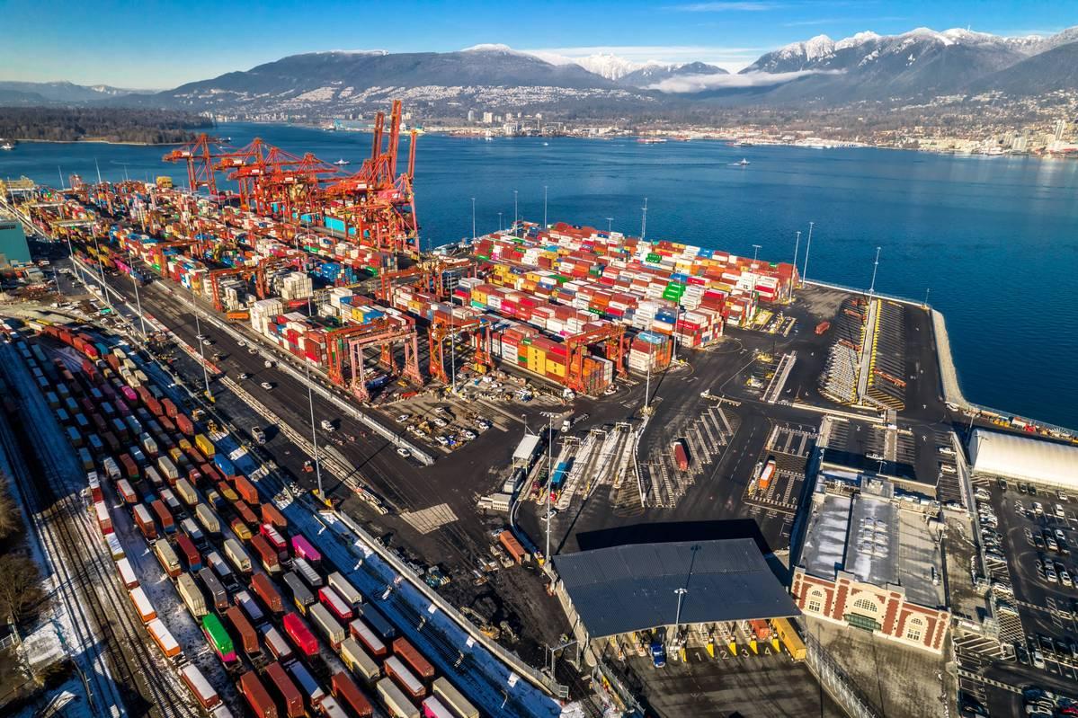 Operations and Logistics 營運與物流管理