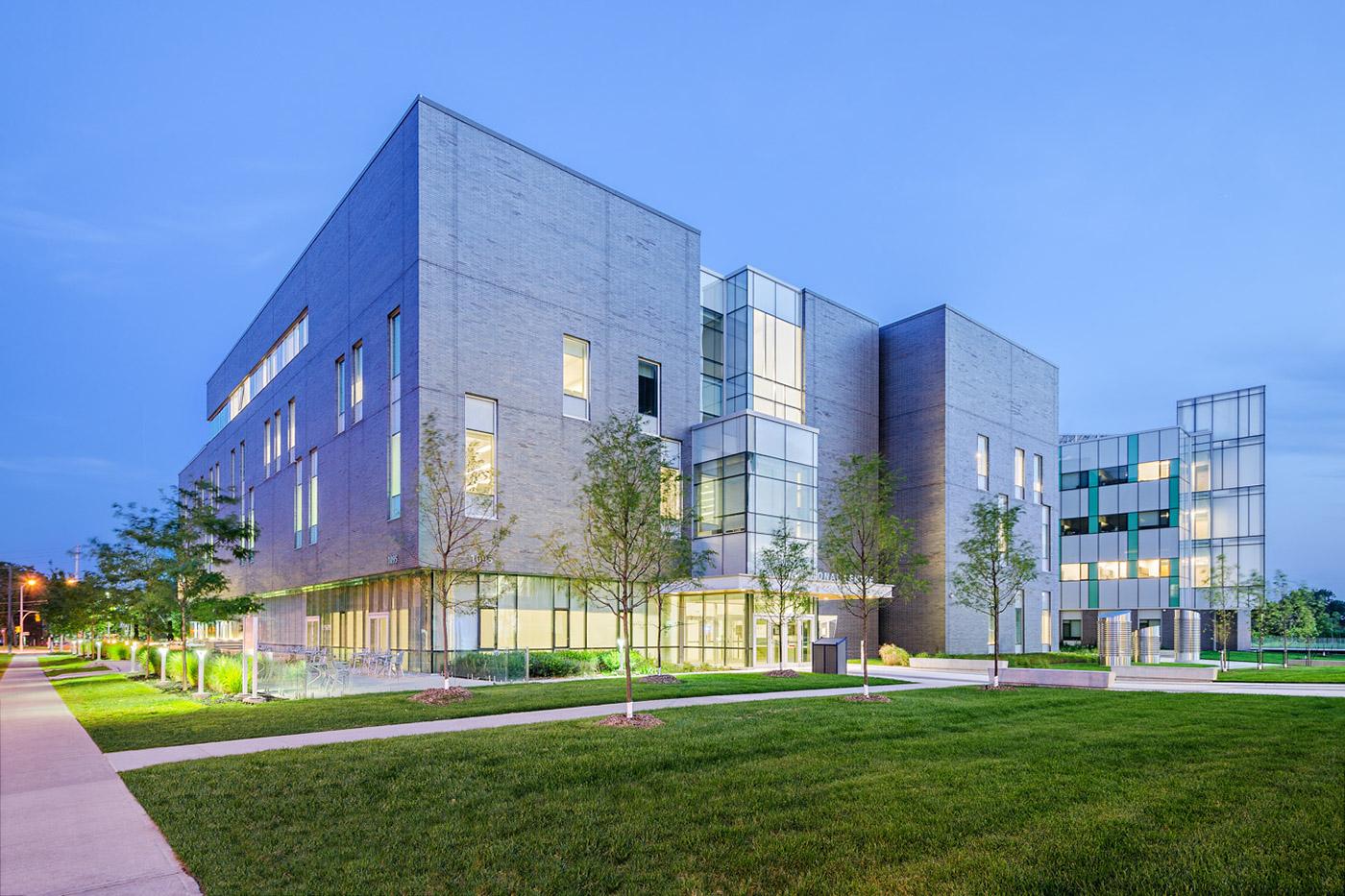 University of Toronto UTSC 多倫多大學士嘉堡校區